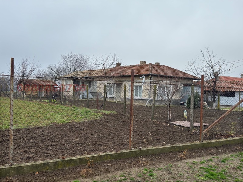Продава  Къща област Силистра , с. Чернолик , 290 кв.м | 50045905 - изображение [3]