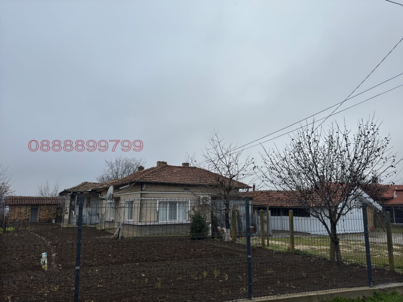 Продава  Къща област Силистра , с. Чернолик , 290 кв.м | 50045905 - изображение [2]