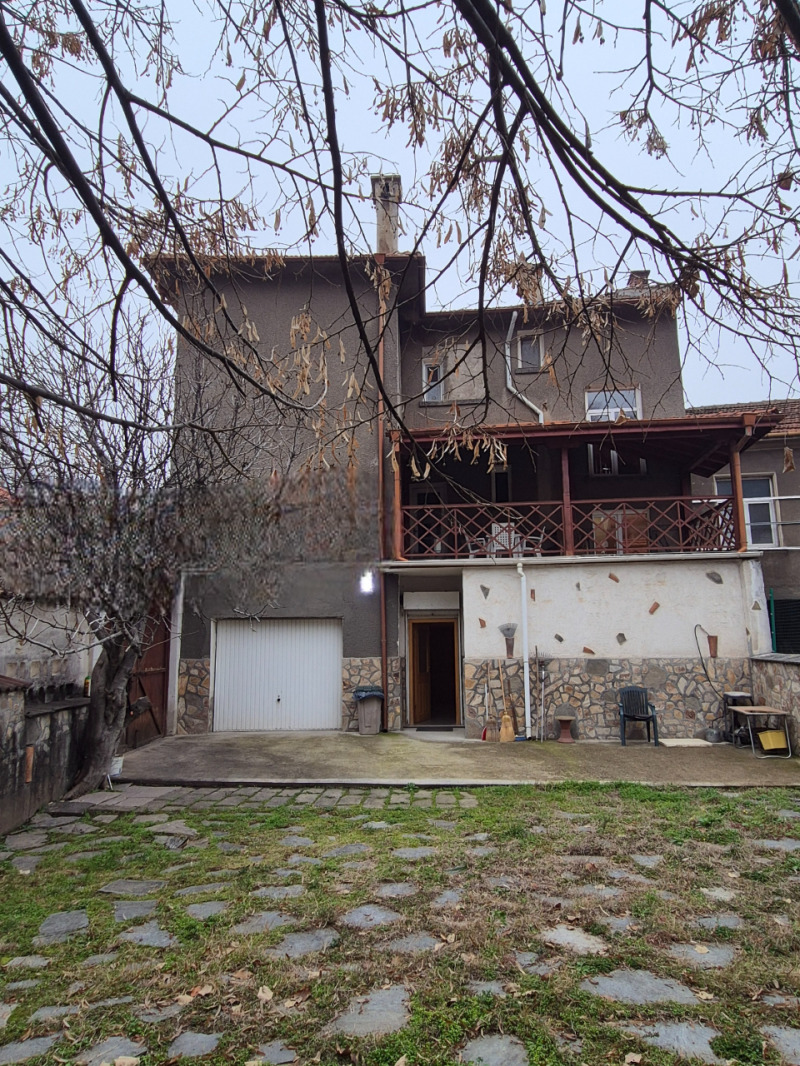 Продава КЪЩА, с. Брестовица, област Пловдив