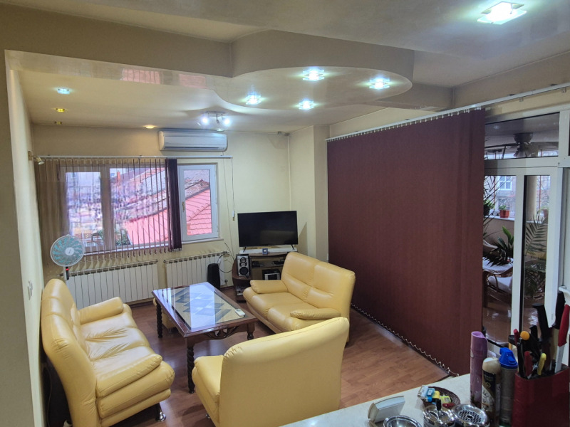 Продава КЪЩА, с. Брестовица, област Пловдив, снимка 5 - Къщи - 52703393