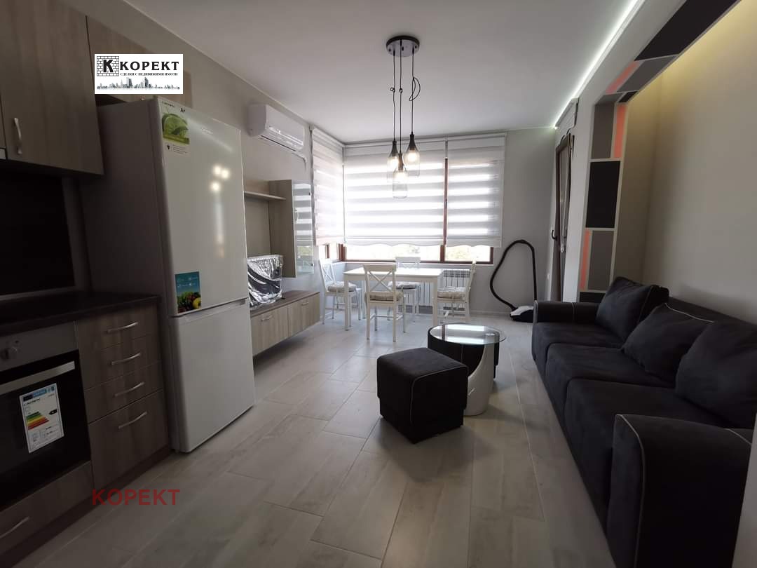 Продава 2-СТАЕН, гр. Плевен, Широк център, снимка 6 - Апартаменти - 54880253