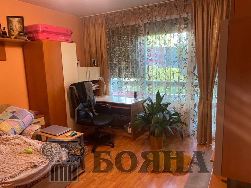 Продава 2-СТАЕН, гр. Русе, Възраждане, снимка 3 - Aпартаменти - 47704357