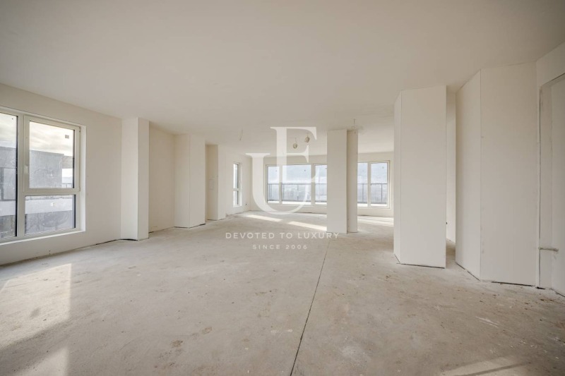 Na sprzedaż  3+ sypialni Sofia , Witosza , 531 mkw | 26616808 - obraz [3]