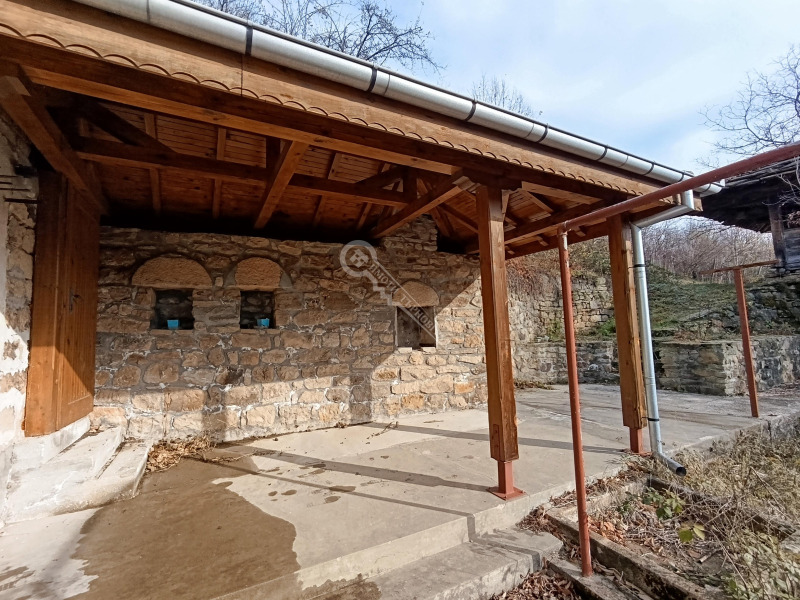 Продава КЪЩА, гр. Трявна, област Габрово, снимка 2 - Къщи - 52661393