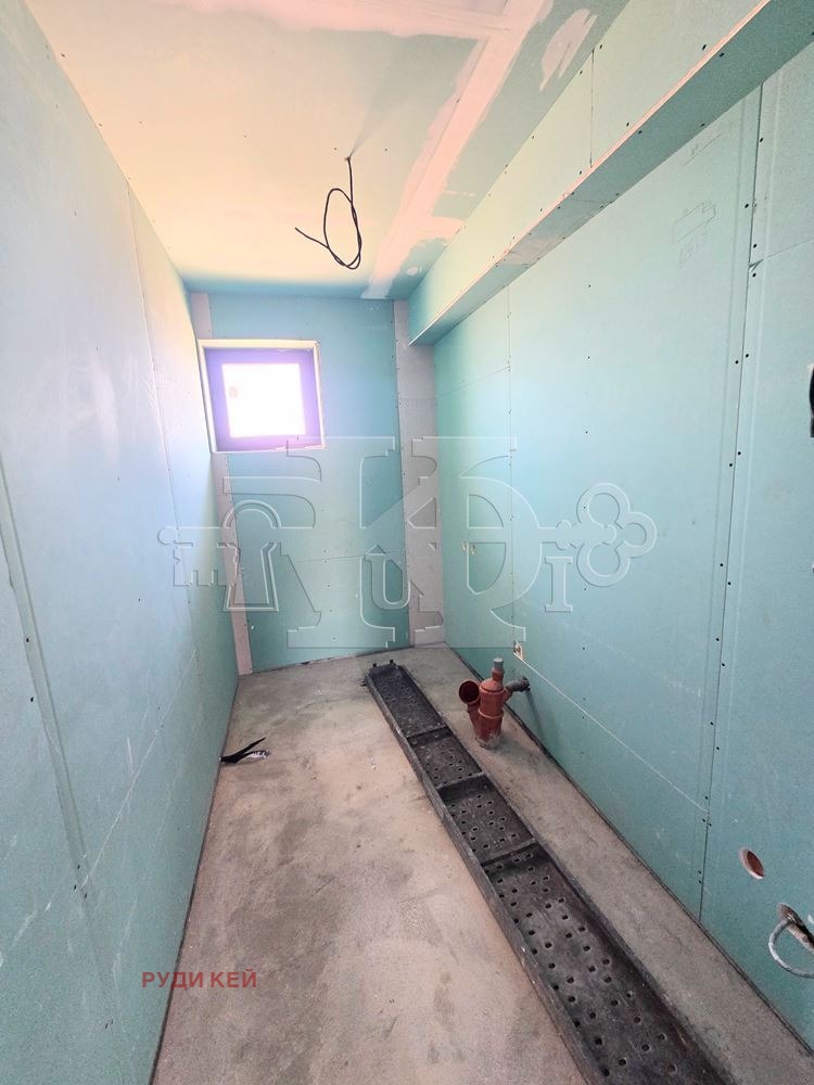 Продава КЪЩА, с. Кичево, област Варна, снимка 11 - Къщи - 55831899
