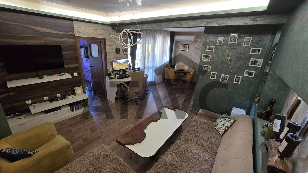 Продава 3-СТАЕН, гр. Пловдив, Център, снимка 3 - Апартаменти - 54034479