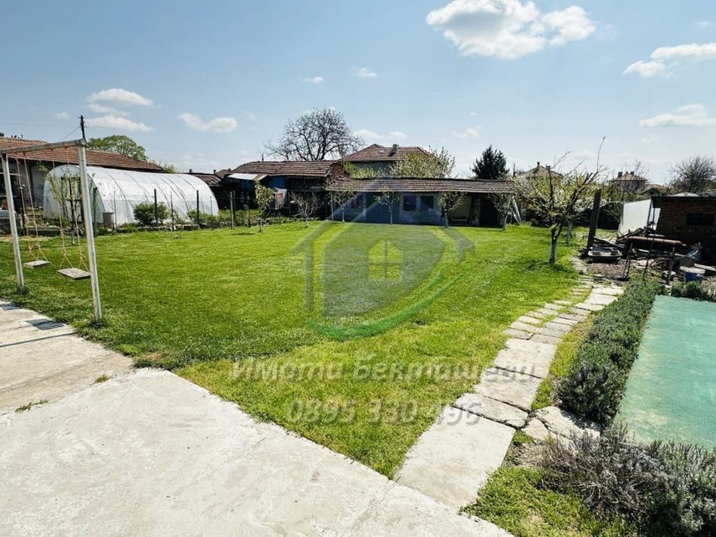 Продава КЪЩА, с. Сандрово, област Русе, снимка 16 - Къщи - 53857420