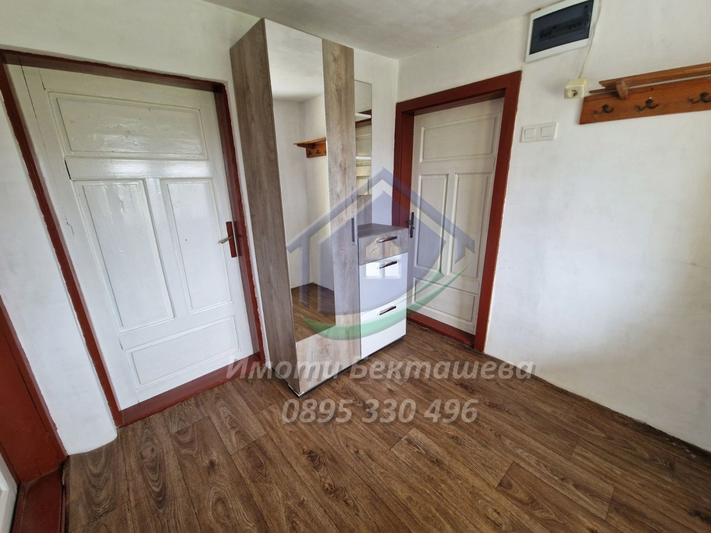 Продава КЪЩА, с. Сандрово, област Русе, снимка 8 - Къщи - 53857420