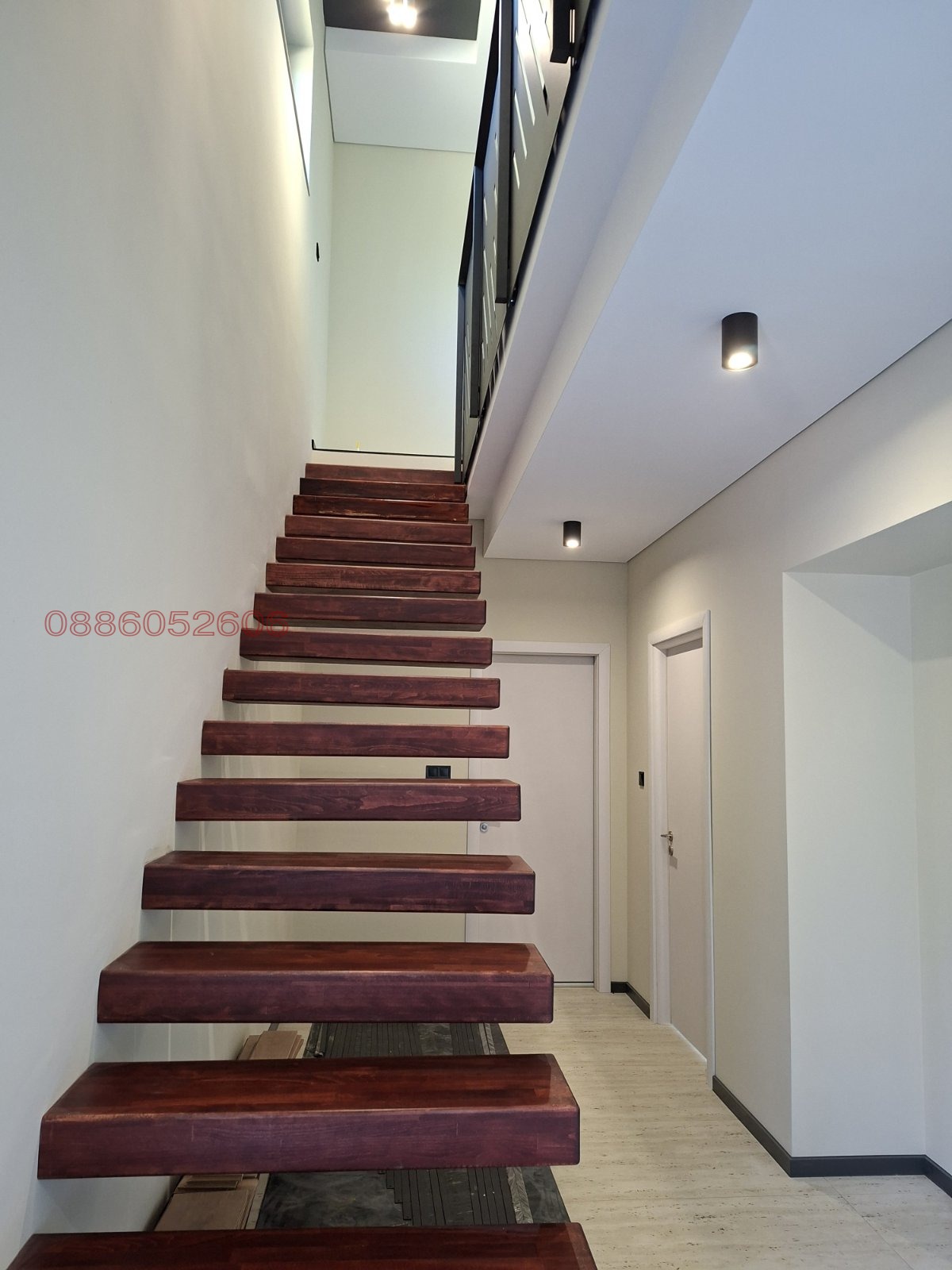 Продава КЪЩА, с. Гривица, област Плевен, снимка 3 - Къщи - 54317323