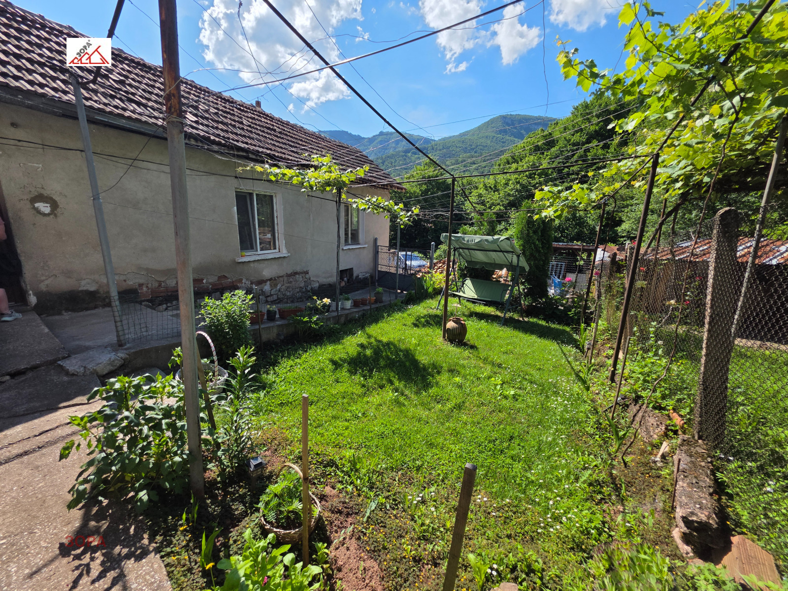 Продава КЪЩА, с. Згориград, област Враца