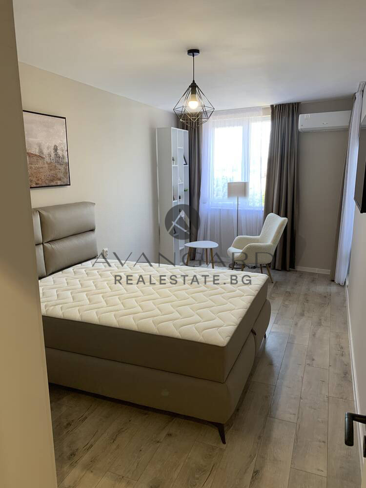 De vânzare  2 dormitoare Plovdiv , Sâdiisci , 114 mp | 27917644 - imagine [6]