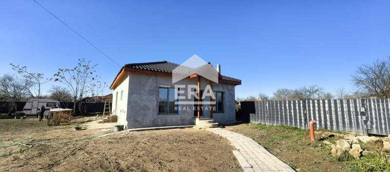 Продава КЪЩА, с. Житница, област Варна, снимка 3 - Къщи - 48129458