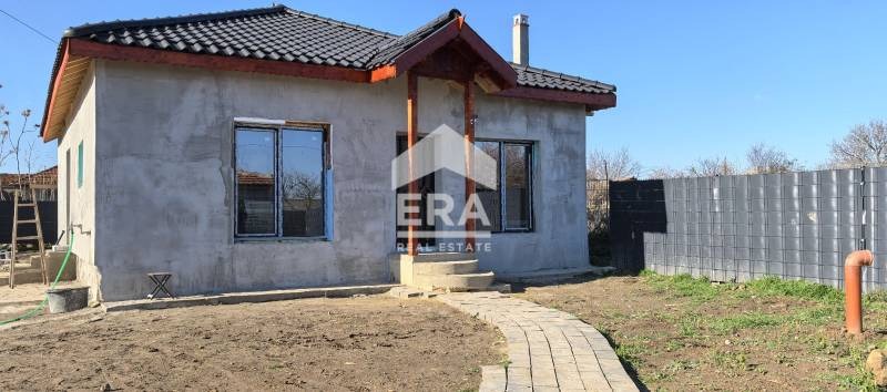 Продава КЪЩА, с. Житница, област Варна, снимка 1 - Къщи - 48129458