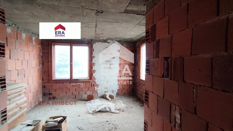 Продава КЪЩА, гр. Сапарева баня, област Кюстендил, снимка 13 - Къщи - 55897907