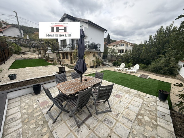 Продава КЪЩА, гр. Балчик, област Добрич, снимка 16 - Къщи - 56746809