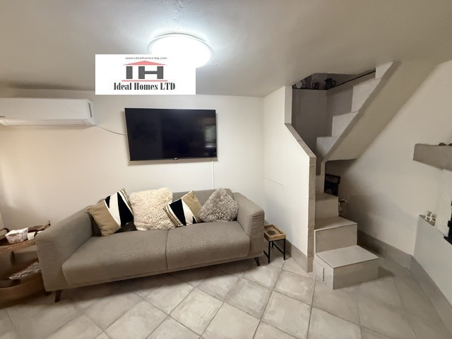 Продава КЪЩА, гр. Балчик, област Добрич, снимка 12 - Къщи - 56746809