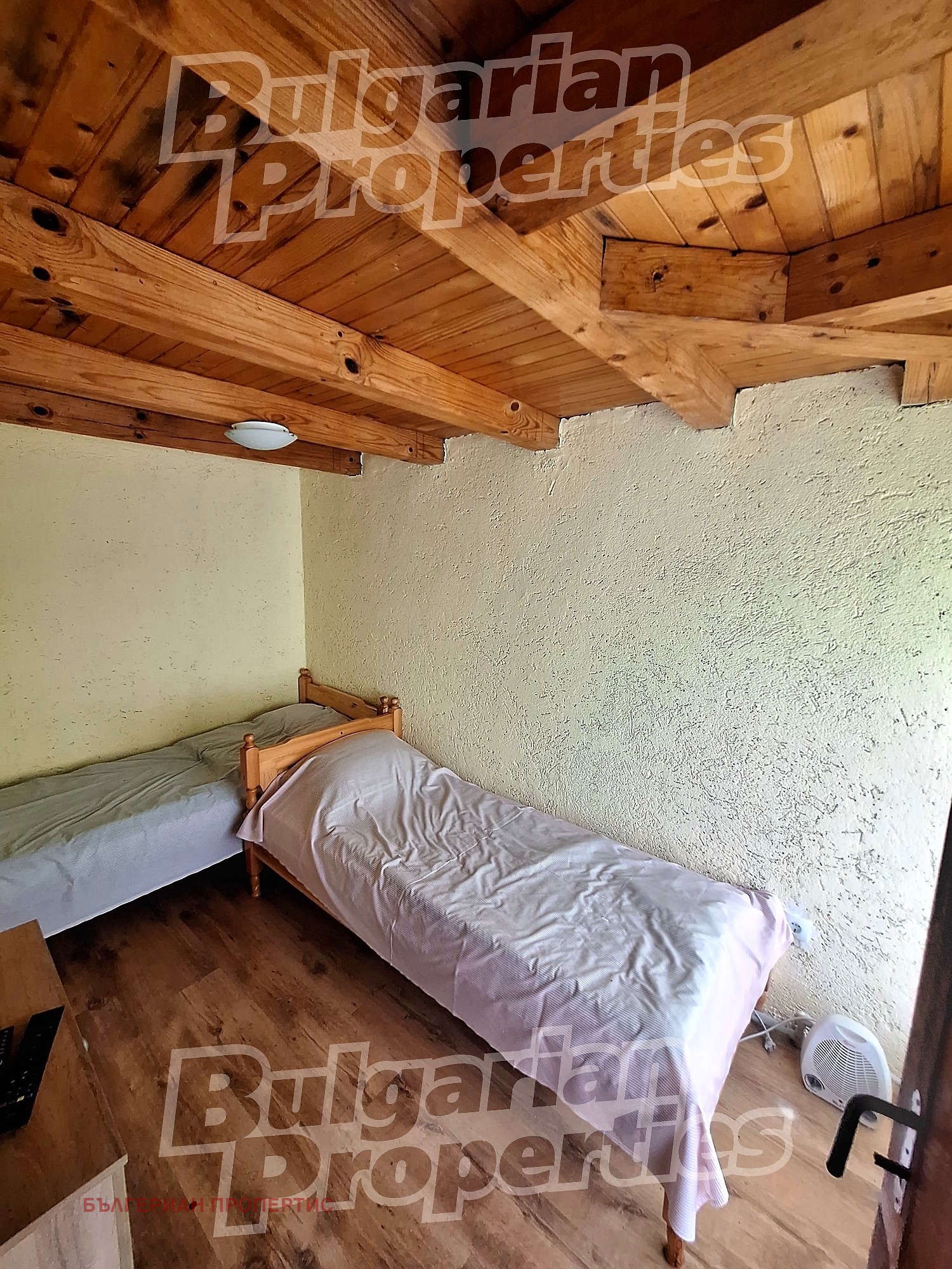 Продава КЪЩА, гр. Елена, област Велико Търново, снимка 15 - Къщи - 54915048