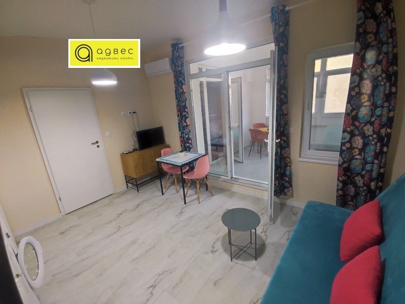Продава  2-стаен град Варна , Център , 65 кв.м | 35323559 - изображение [3]