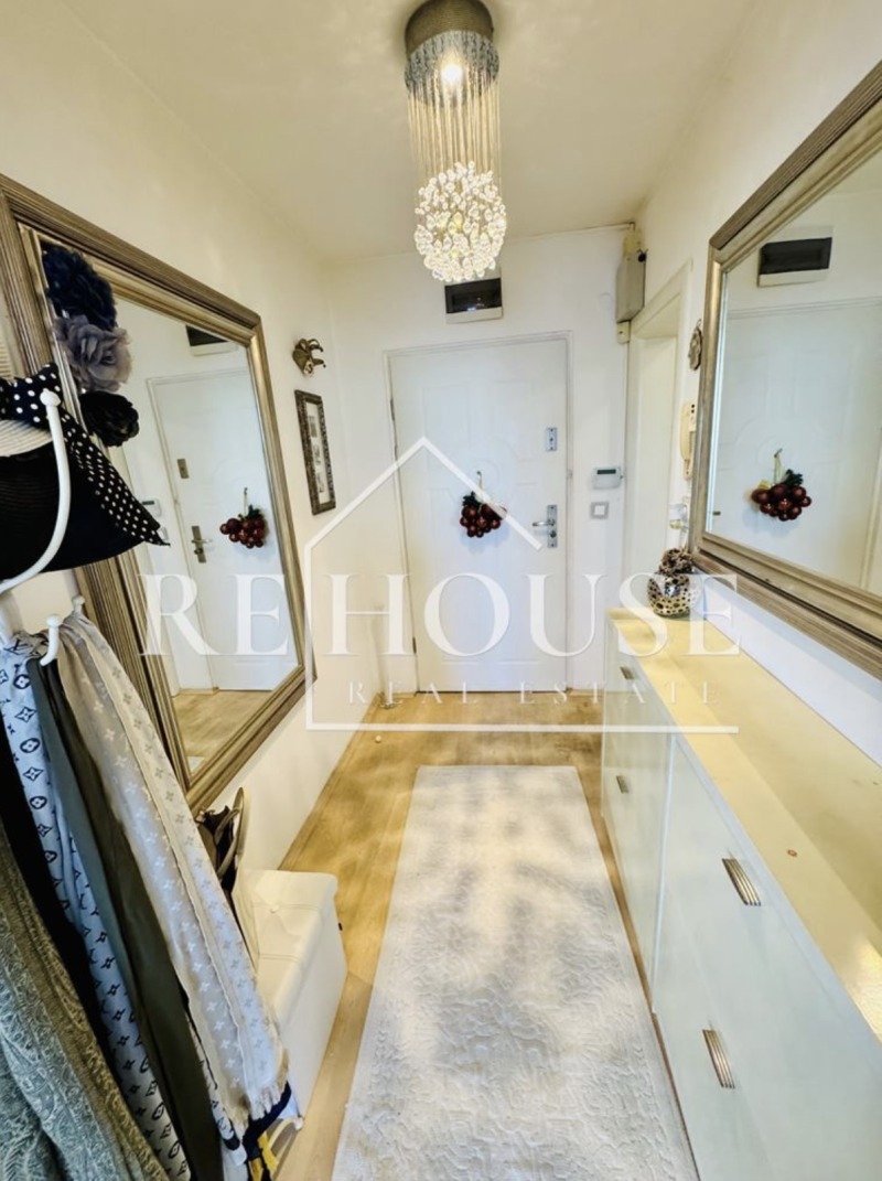 En venta  1 dormitorio Varna , k.k. Sv.Sv. Konstantin i Elena , 84 metros cuadrados | 88430371 - imagen [9]