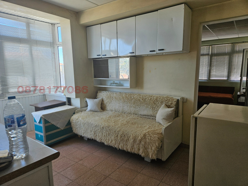 Продава 2-СТАЕН, гр. Силистра, Център, снимка 14 - Апартаменти - 52780977