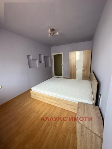 Продава  3-стаен град Русе , Център , 113 кв.м | 21402299 - изображение [6]