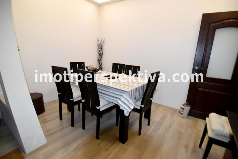 Продава 3-СТАЕН, гр. Пловдив, Кючук Париж, снимка 5 - Апартаменти - 53981188