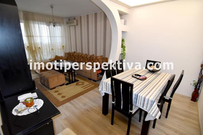 Продава 3-СТАЕН, гр. Пловдив, Кючук Париж, снимка 3 - Апартаменти - 53981188