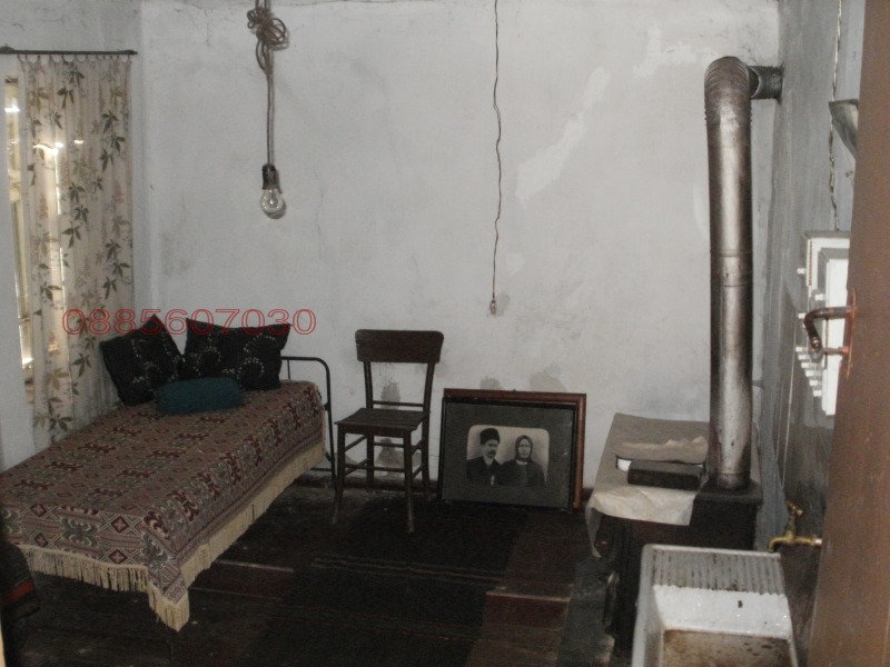 Продава КЪЩА, с. Хлевене, област Ловеч, снимка 14 - Къщи - 52785737