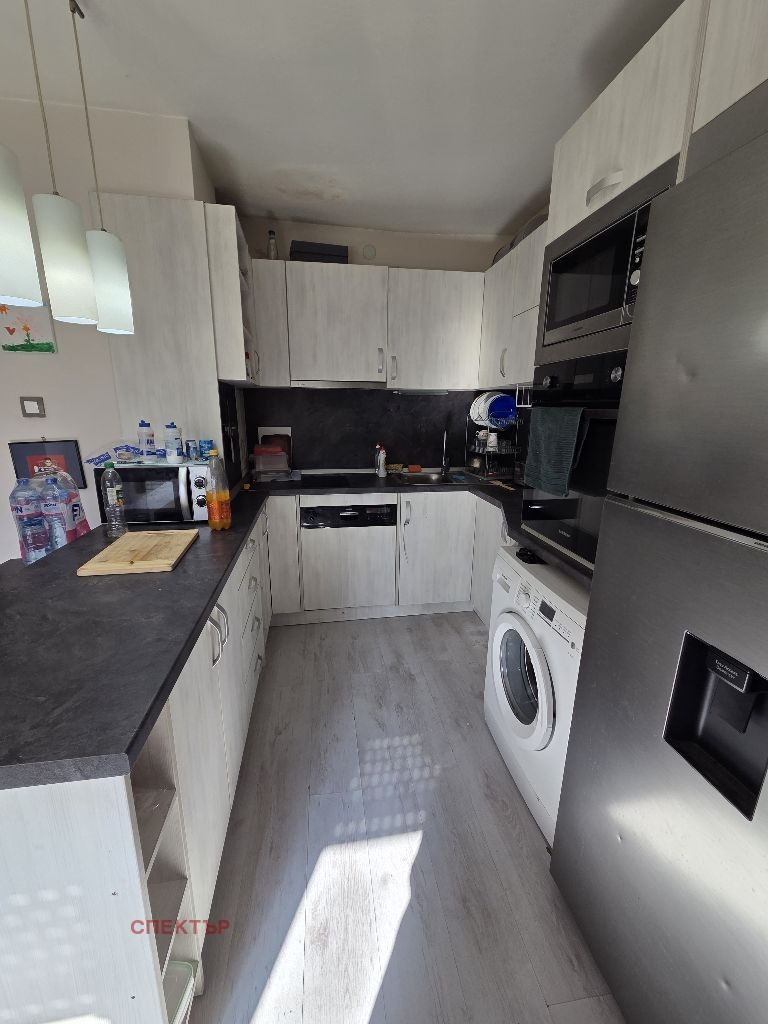 Продава КЪЩА, гр. Перник, Център, снимка 10 - Къщи - 53521158