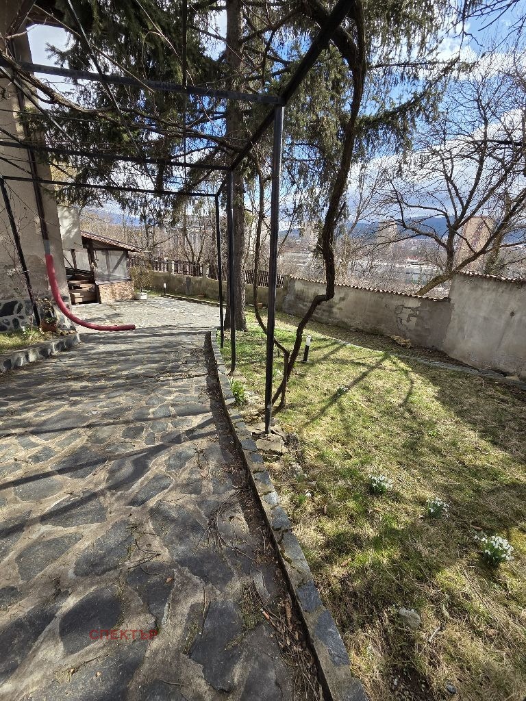 Продава КЪЩА, гр. Перник, Център, снимка 4 - Къщи - 53521158