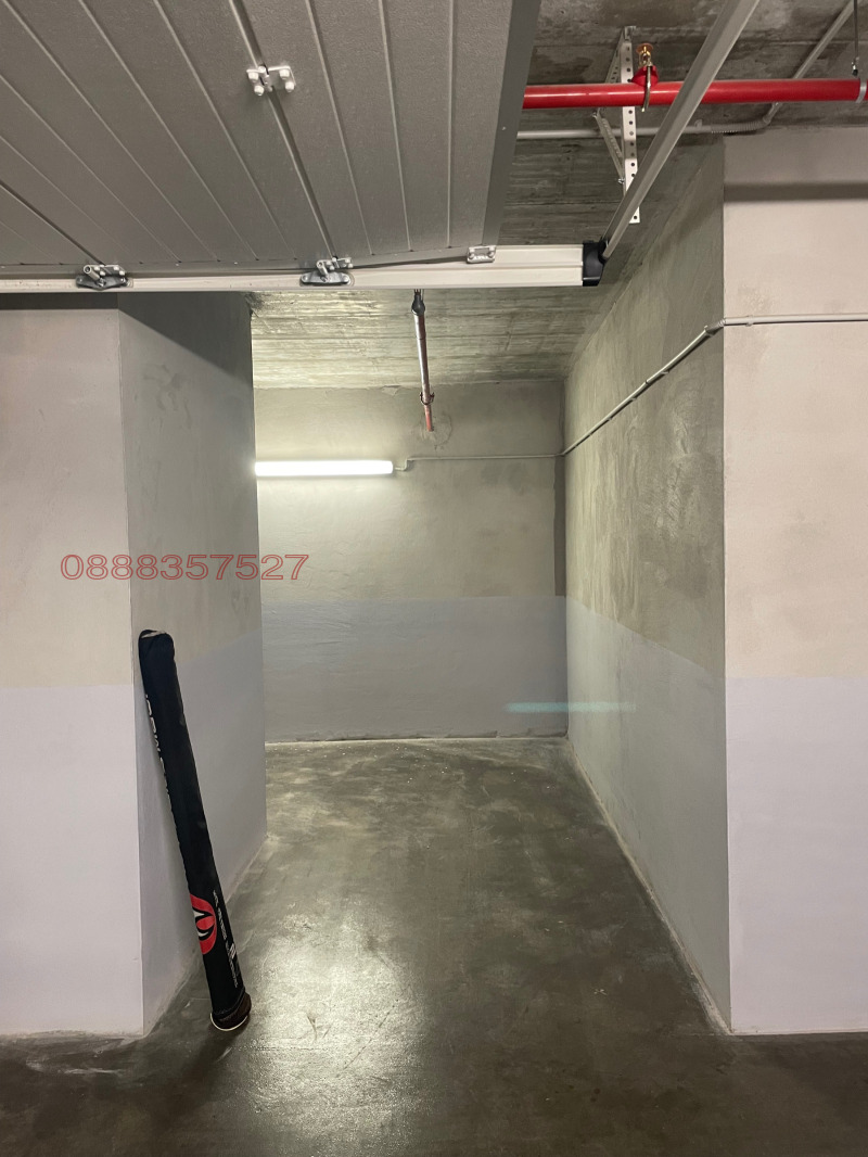 Till salu  Garage Sofia , PZ Hladilnika , 37 kvm | 68676969 - bild [3]