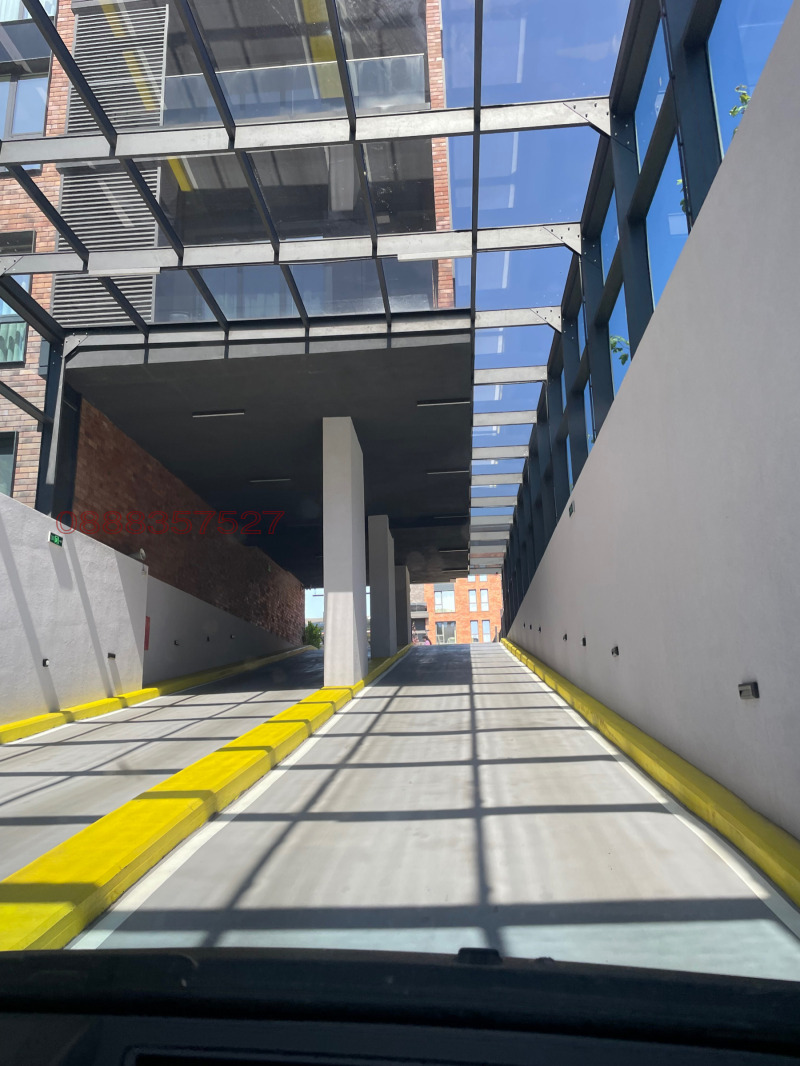 Till salu  Garage Sofia , PZ Hladilnika , 37 kvm | 68676969 - bild [7]