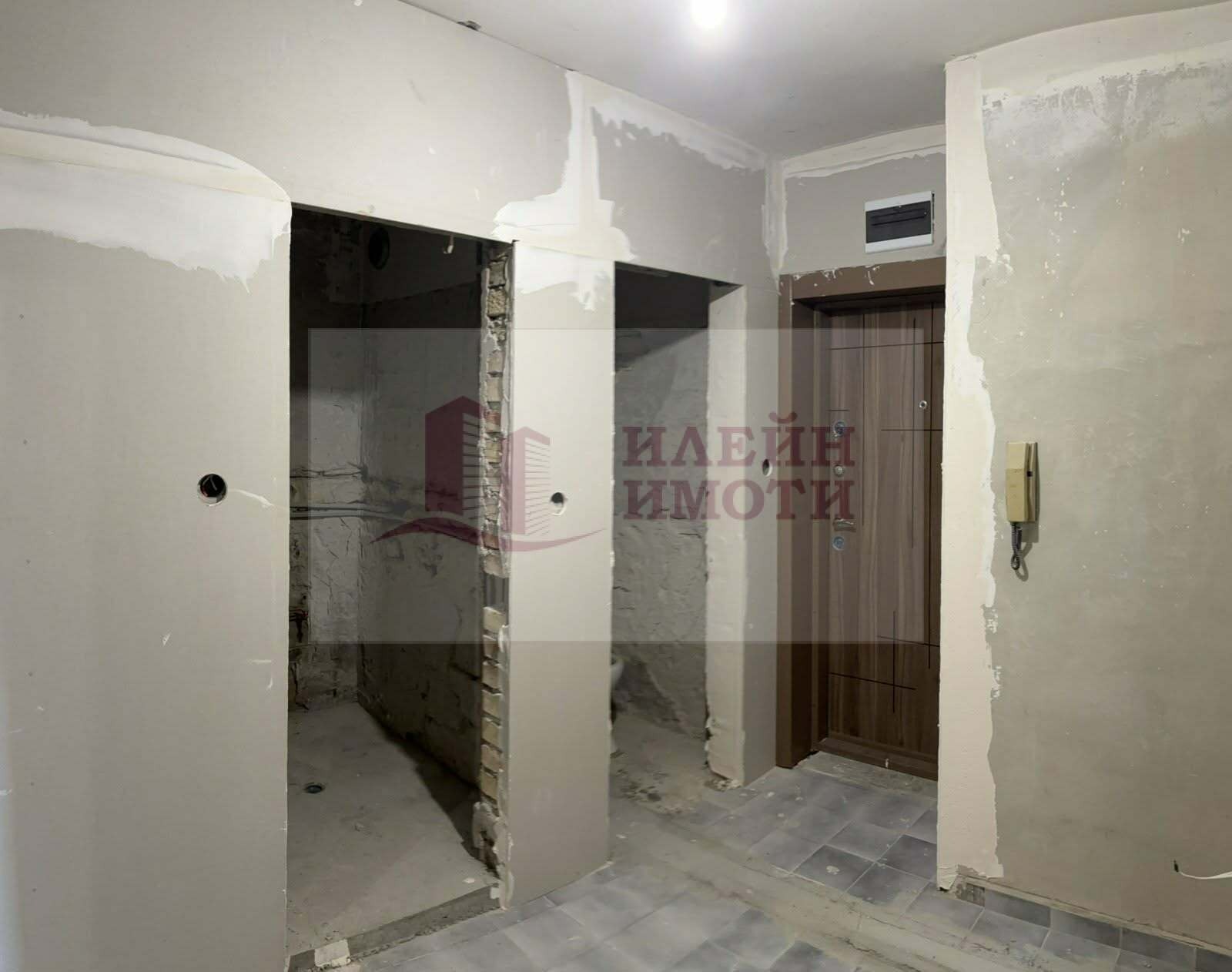 Продава 2-СТАЕН, гр. Русе, Център, снимка 11 - Апартаменти - 54422714