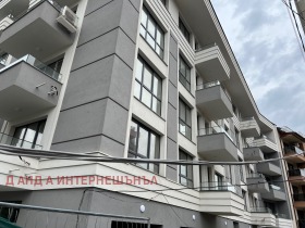 Гараж град София, Манастирски ливади