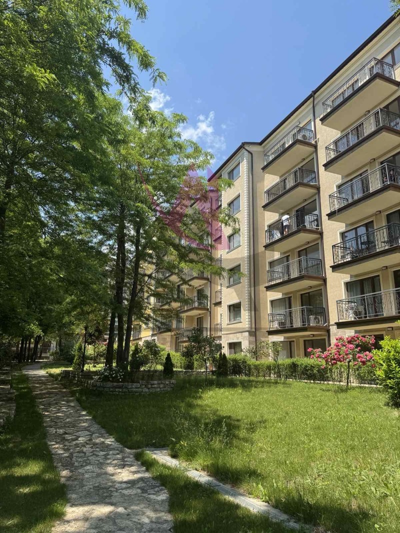 Продается  1 спальня Варна , к.к. Св.Св. Константин и Елена , 66 кв.м | 32890470 - изображение [3]