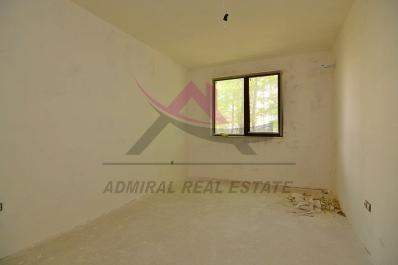 Продается  1 спальня Варна , к.к. Св.Св. Константин и Елена , 66 кв.м | 32890470 - изображение [2]