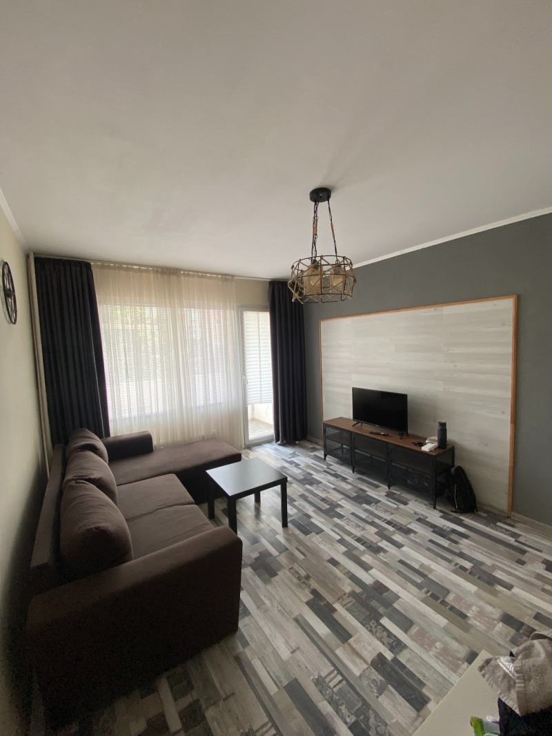 Продава 2-СТАЕН, град София, Дружба 2 • 220000 € / 430282.60 лв. • 48904586 1