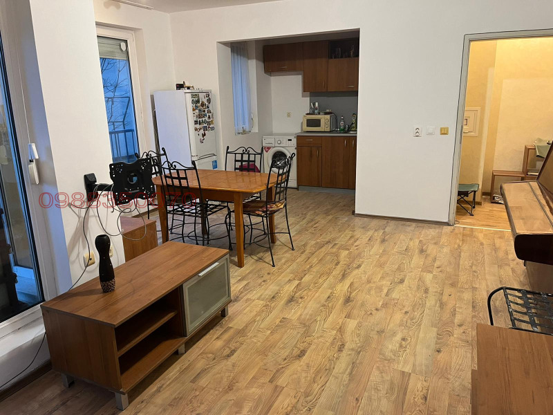 Zu verkaufen  2 Schlafzimmer Burgas , Sarafowo , 102 qm | 35398860