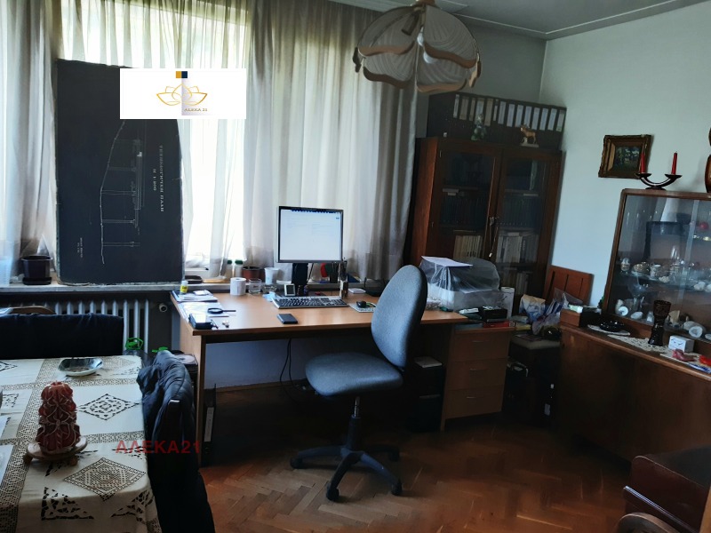 En venta  2 dormitorios Sofia , Jipodruma , 100 metros cuadrados | 39014156 - imagen [2]