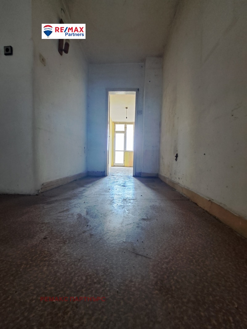 Продава 3-СТАЕН, гр. Варна, Лятно кино Тракия, снимка 6 - Апартаменти - 52522060