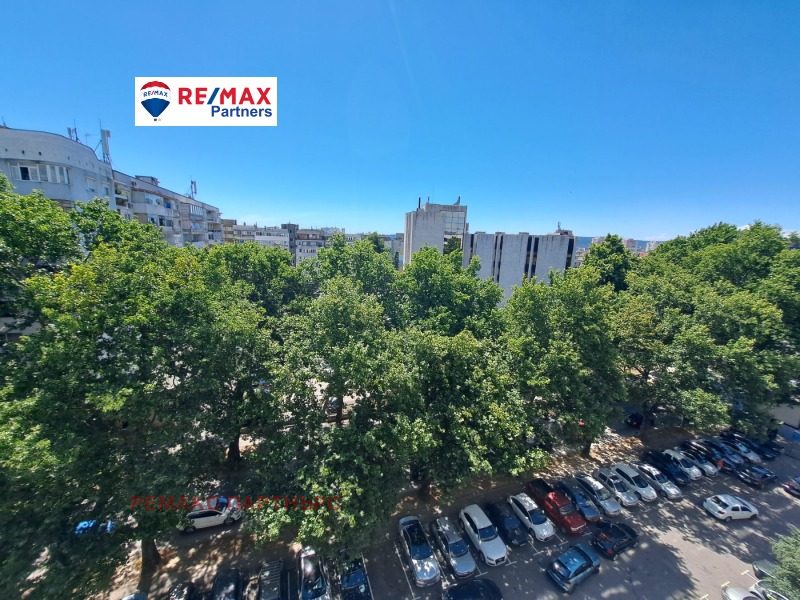 Продава 3-СТАЕН, гр. Варна, Лятно кино Тракия, снимка 11 - Апартаменти - 52522060