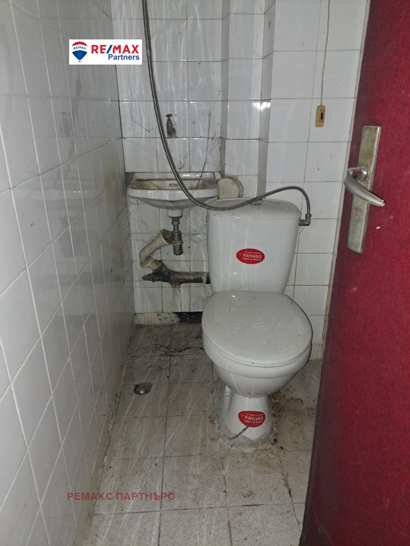 Продава 3-СТАЕН, гр. Варна, Лятно кино Тракия, снимка 13 - Апартаменти - 52522060