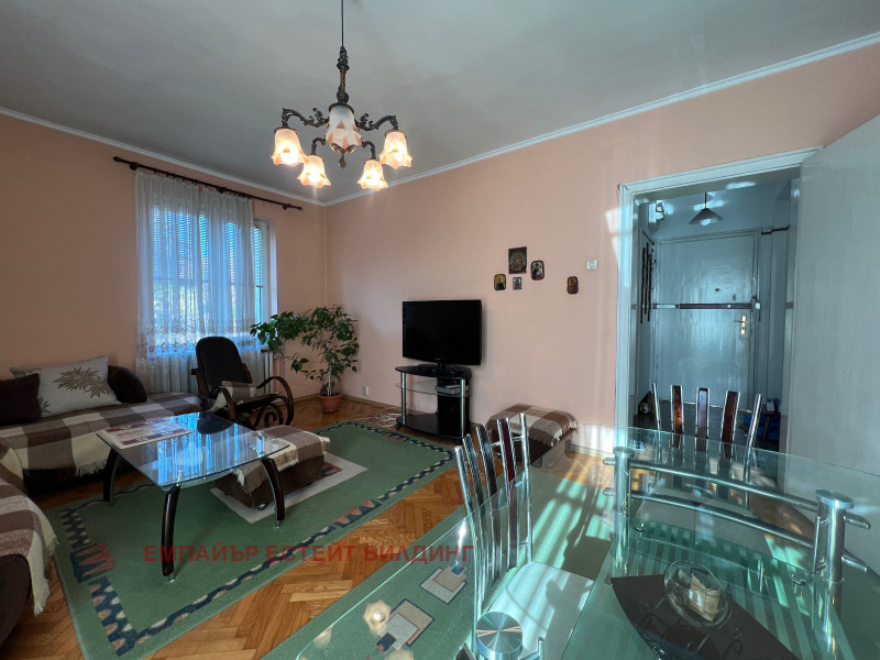 Продава 3-СТАЕН, гр. София, Лагера, снимка 2 - Апартаменти - 52624607