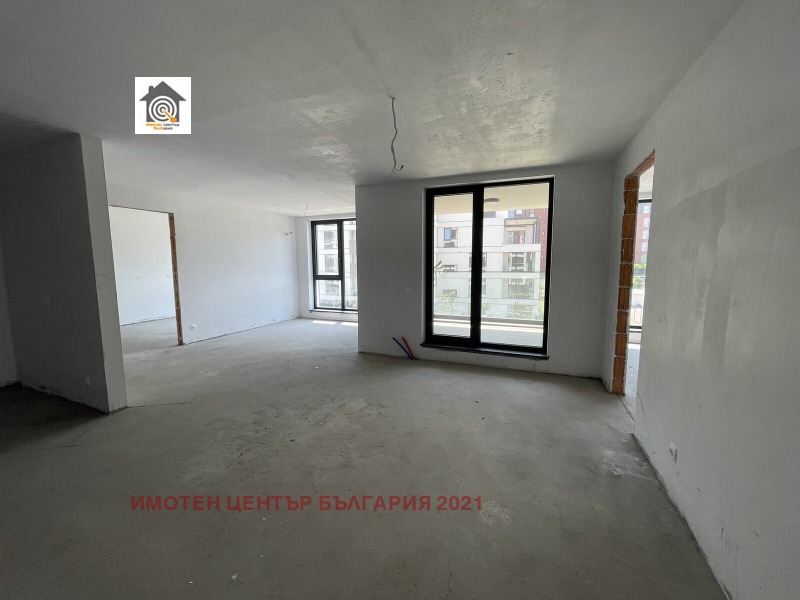 Продава 4-СТАЕН, град София, Хладилника • 580000 € / 1134381.40 лв. • 58928984 1