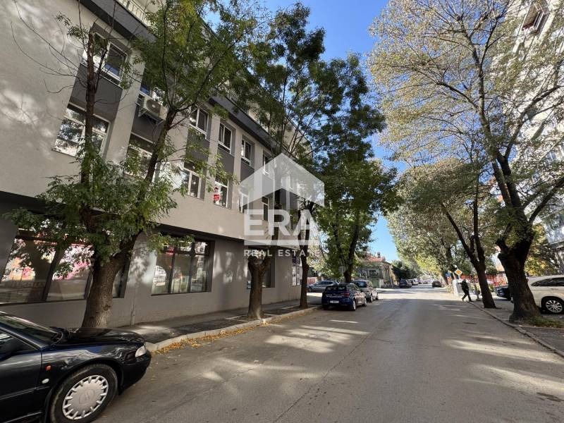 En venta  3+ dormitorios Ruse , Tsentar , 180 metros cuadrados | 59300106 - imagen [2]