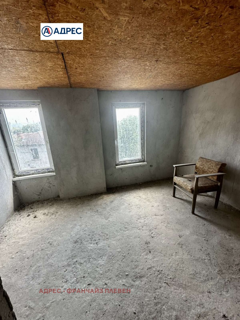 Na prodej  Dům oblast Loveč , Gumoštnik , 170 m2 | 78704712 - obraz [11]