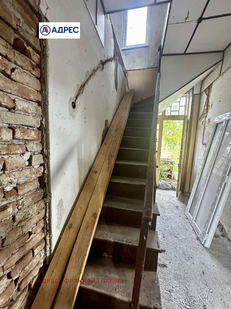 Na prodej  Dům oblast Loveč , Gumoštnik , 170 m2 | 78704712 - obraz [8]