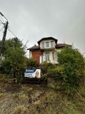Продава КЪЩА, област Ловеч, с. Гумощник • 55000 € / 107570.65 лв. • 16711341 1