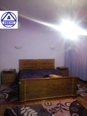 2 camere da letto Idealen tsentar, Pleven 1