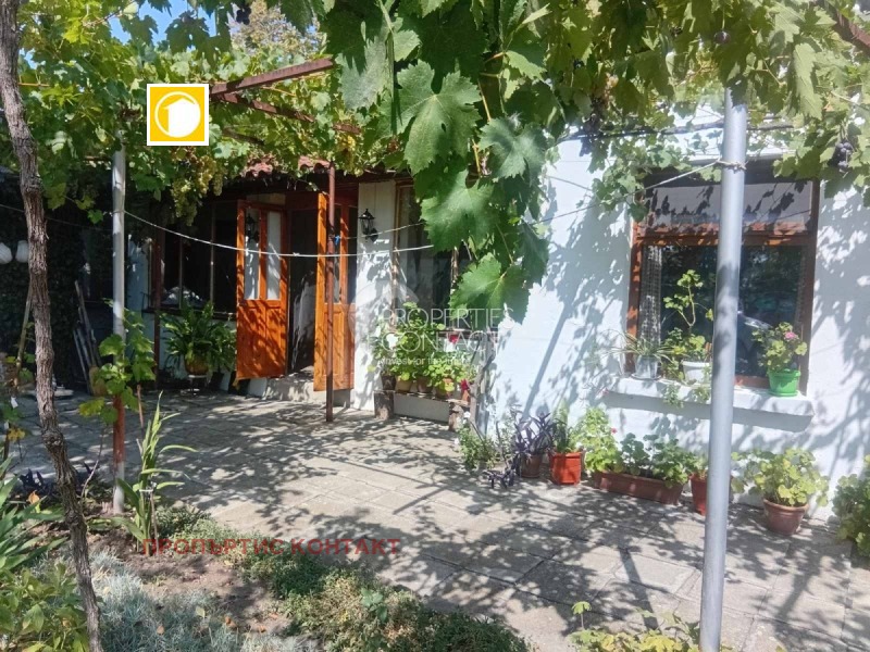 Продава КЪЩА, с. Сигмен, област Бургас, снимка 8 - Къщи - 51981431